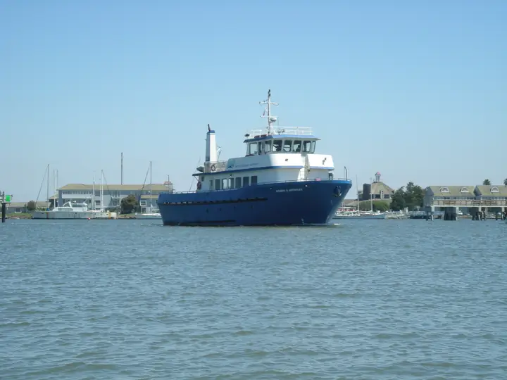 Судно Marine Science Institute